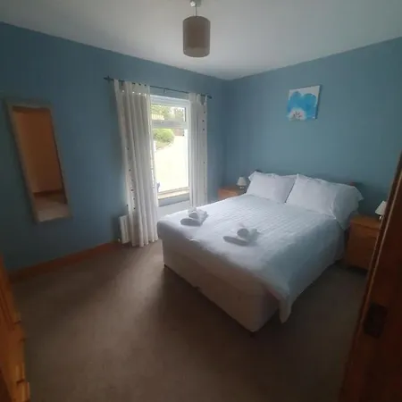 Semesterbostad Grange Park House-wild Atlantic Way Rockstown